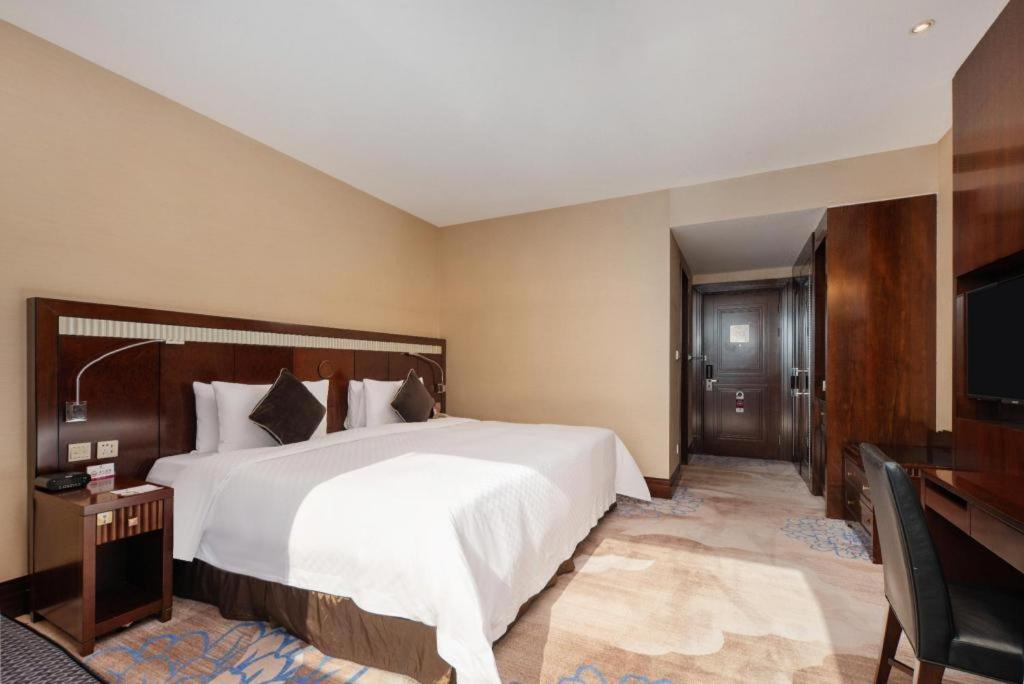 Grand Soluxe Zhongyou Hotel Xangai Exterior foto