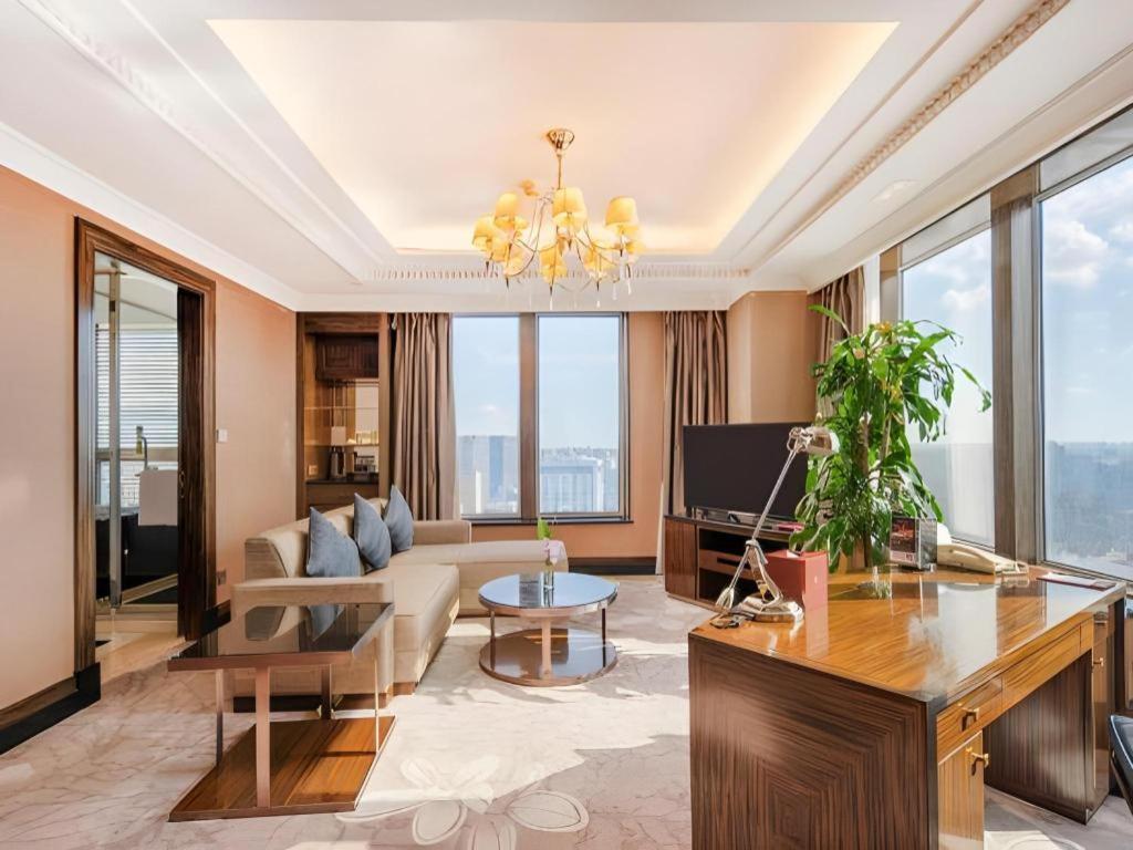 Grand Soluxe Zhongyou Hotel Xangai Exterior foto